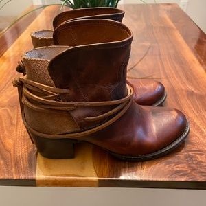 Casey Freebird boots